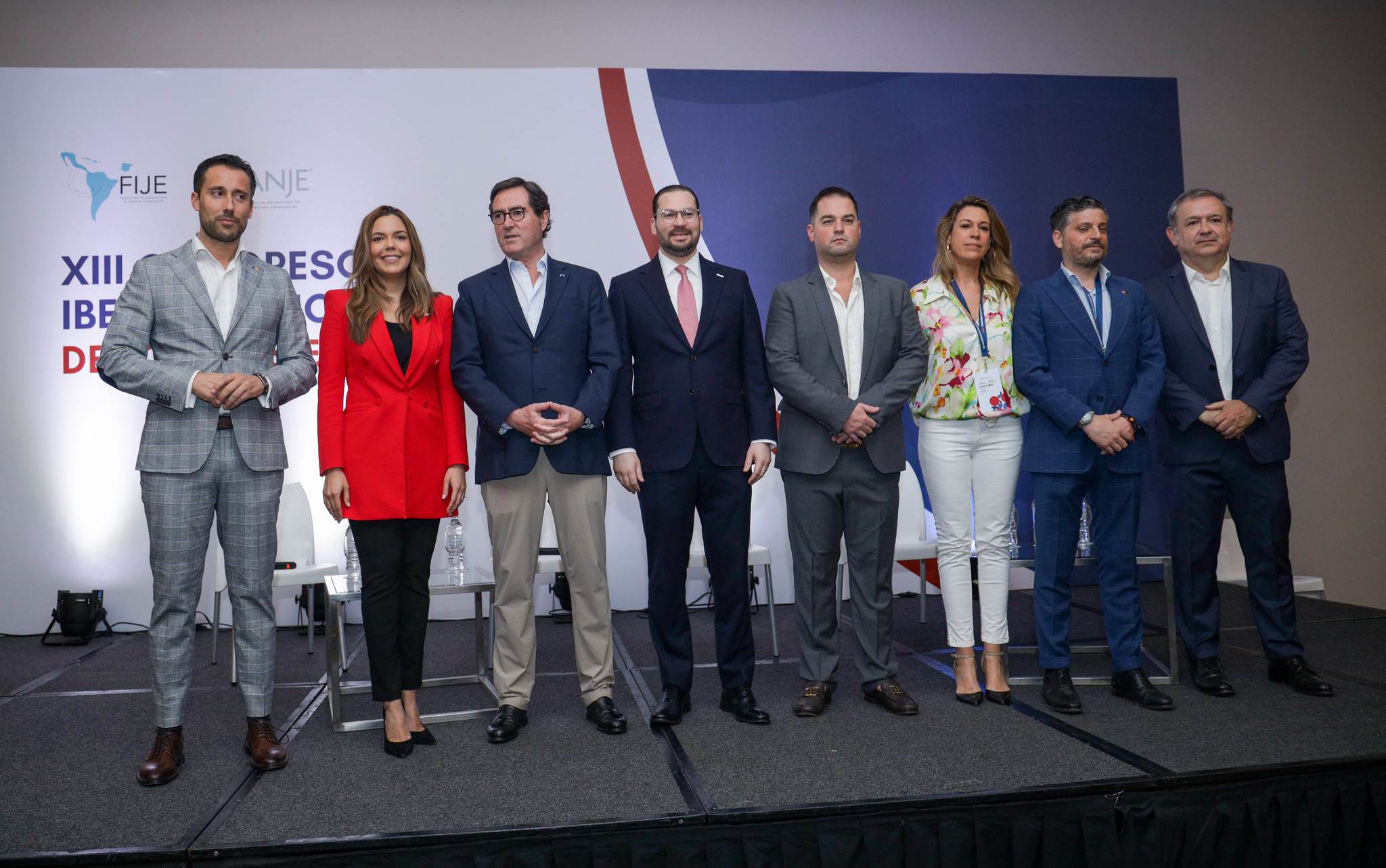 Participantes del congreso iberoamericano de jóvenes empresarios en Santo Domingo