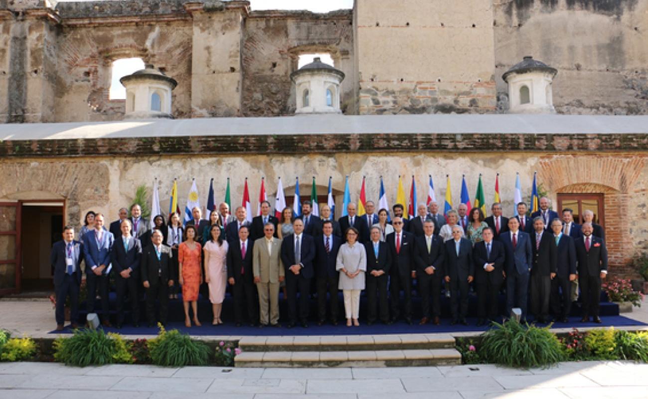 Todos los participantes en la Cumbre de Guatemala