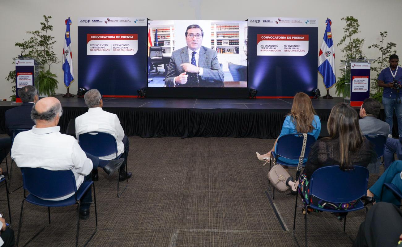 El presidente de CEOE/Secretaría permanente de CEIB, Antonio Garamendi, durante la presentación del XIV Encuentro Empresarial Iberoamericano en República Dominicana