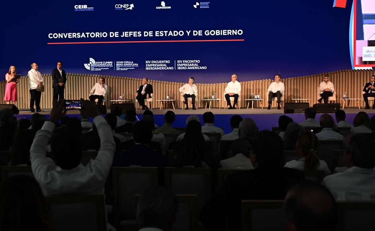 Lectura de manifiesto del compromiso iberoamericano con la inversión