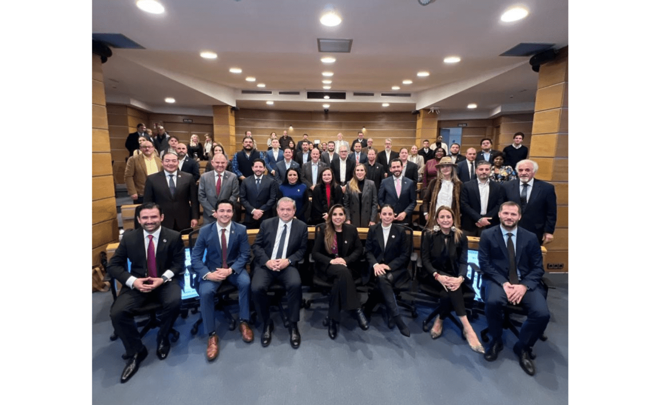 Participantes en la presentación del I Foro de Turismo Sostenible, Inclusivo y Justo