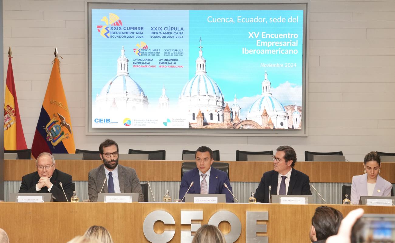 Participantes en la inauguración del Encuentro Empresarial España-Ecuador