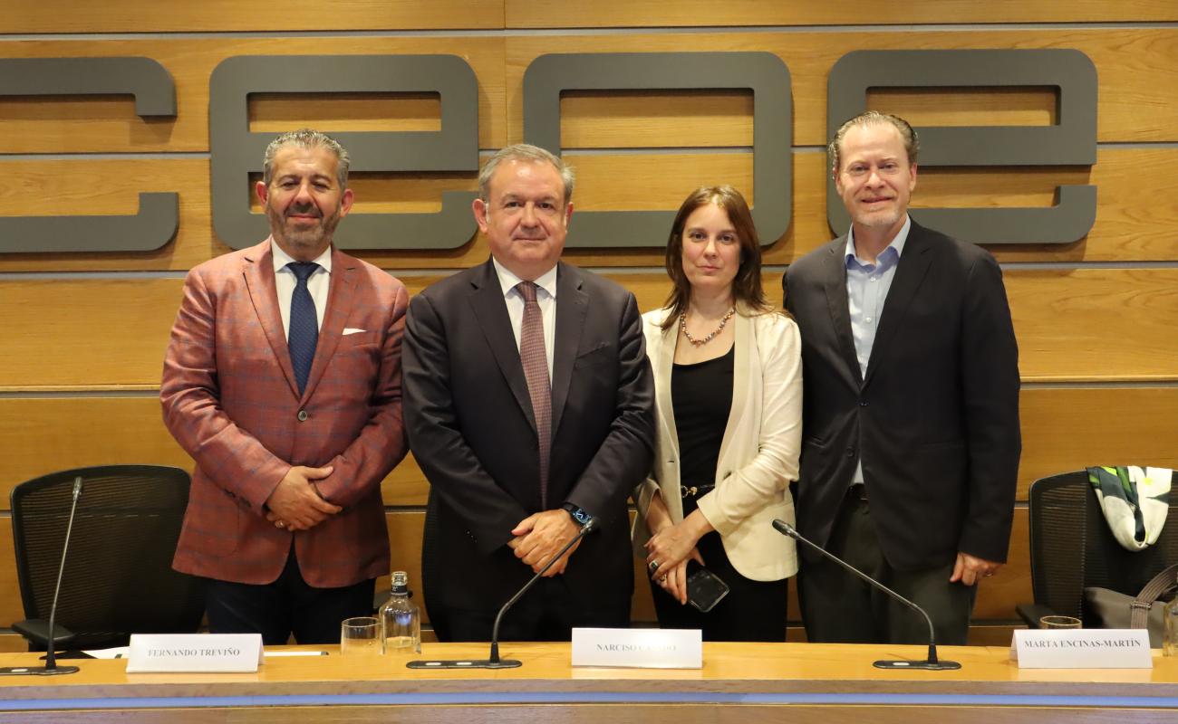 Participantes en la jornada OCDE