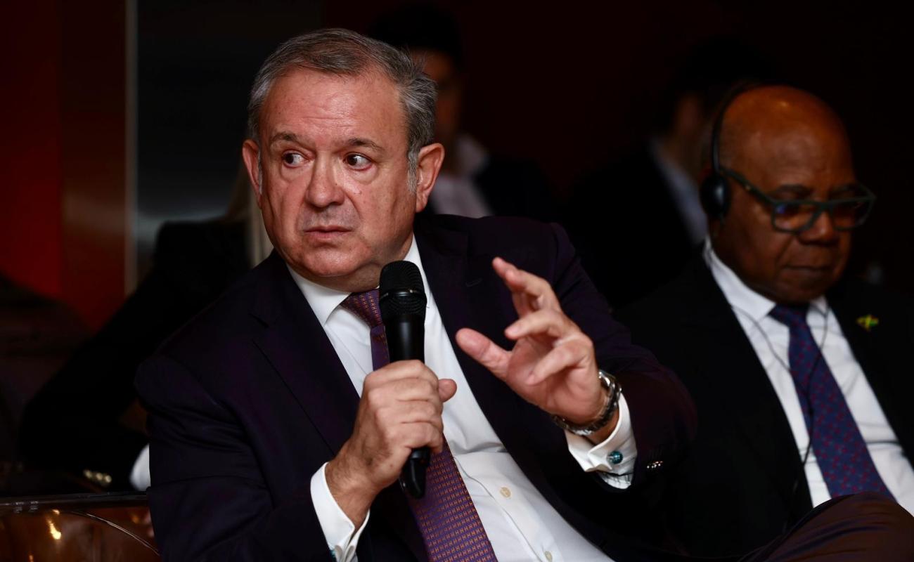 El secretario permanente de CEIB, Narciso Casado, durante su intervención en el foro, organizado por ONU Turismo, CAF y Forbes.