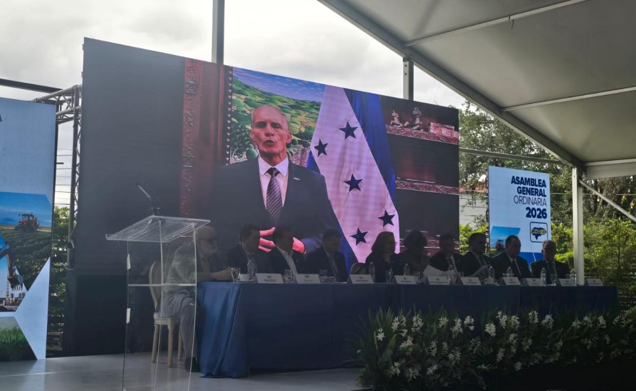 El presidente de Honduras durante la Asamblea de COHEP