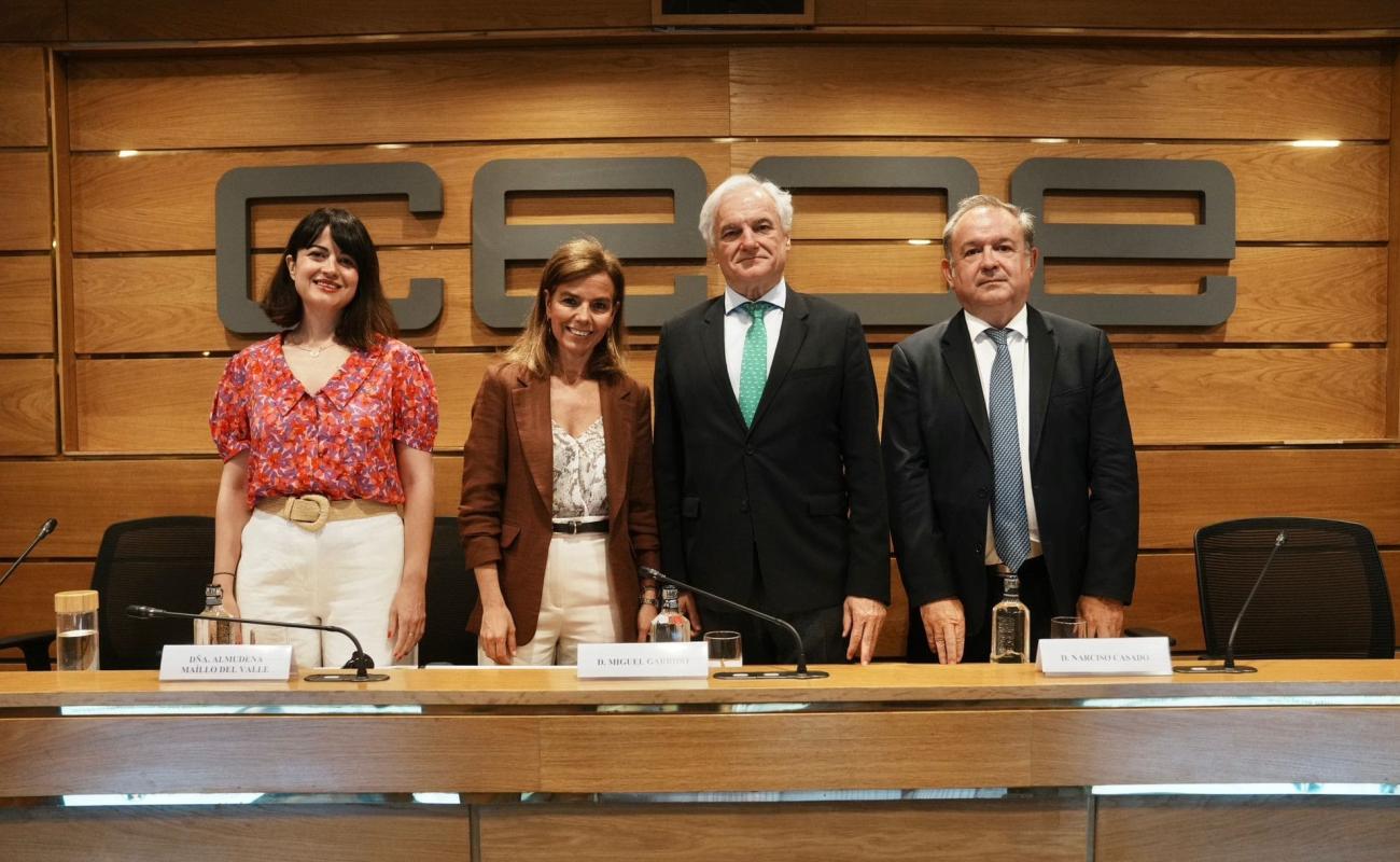 Participantes inauguración UCCI