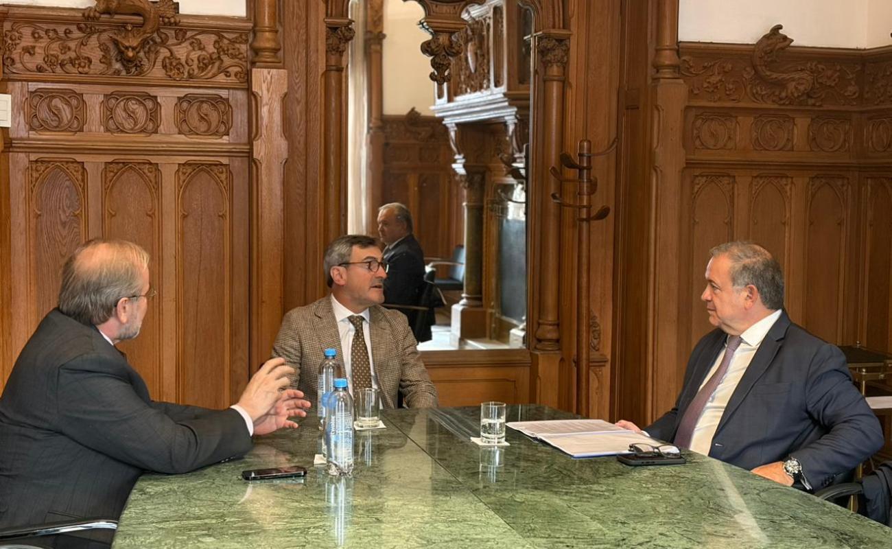 Reunión de Narciso Casado con Martín Rappallini y Marcelo Molet