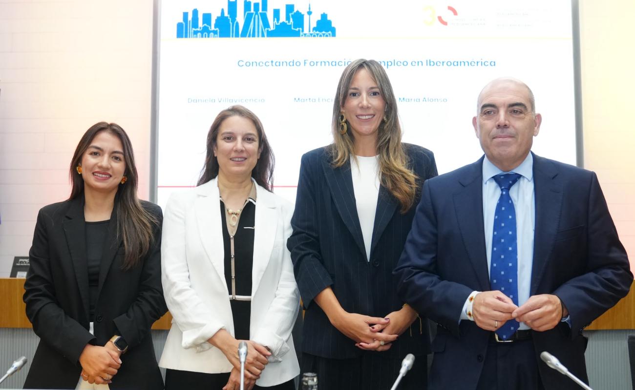panel empleo y formación