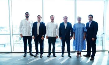 Participantes en una reunión preparatoria del XIV Encuentro Empresarial Iberoamericano en República Dominicana