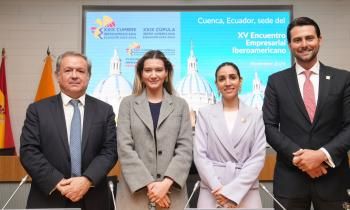 El secretario permanente de CEIB junto a los ministros ecuatorianos durante el Encuentro Empresarial