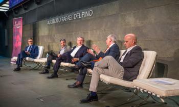 Mesa inaugural Congreso de Universidades