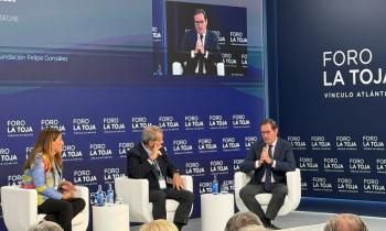 El presidente de CEOE y de CEIB, Antonio Garamendi, durante su intervención en el Foro de La Toja