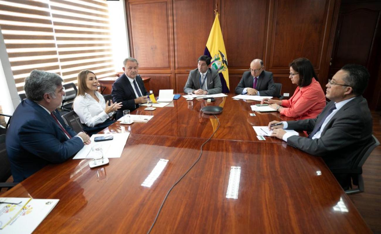 Reunión en Cancillería de Ecuador