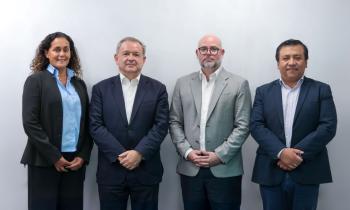 El secretario permanente de CEIB, Narciso Casado, junto a destacados representantes de CONFIEP en Lima