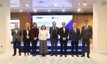 Participantes en la jornada del BEI